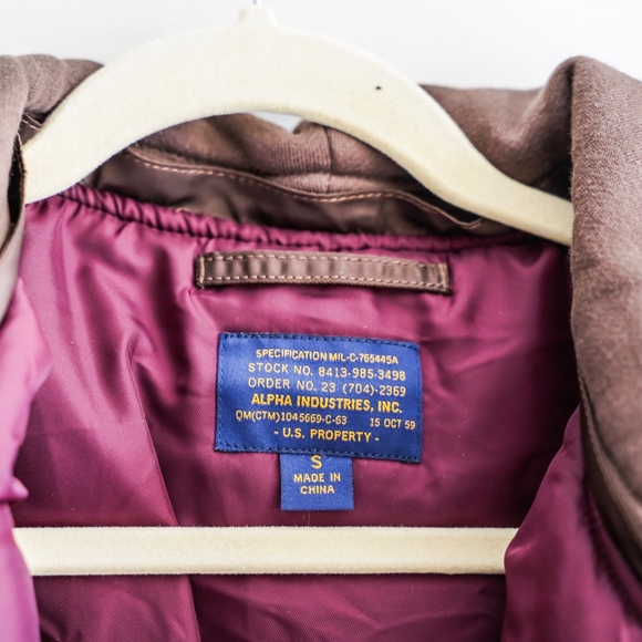Alpha Industries Hooded Bomber Jacket - Picture 3 of 7